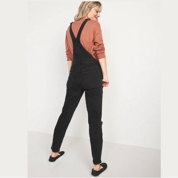 FLASH SALE!! NWT! O.G. Old Navy Straight Black Ripped Jean Overalls  - Multiple - Picture 3 of 3